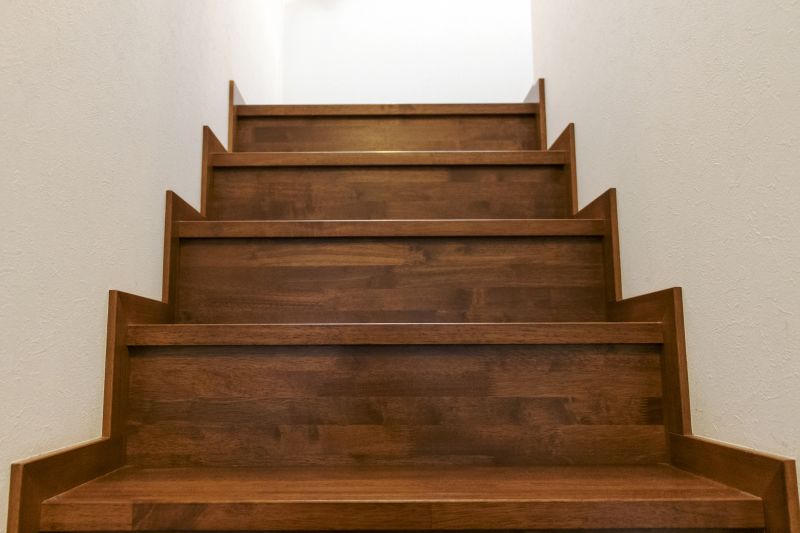 Custom Staircase Builders